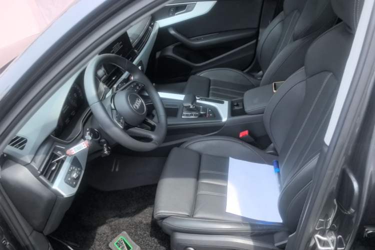 Used Audi A4L 2020 40 TFSI Fashion Dynamic Model Left Front Seat