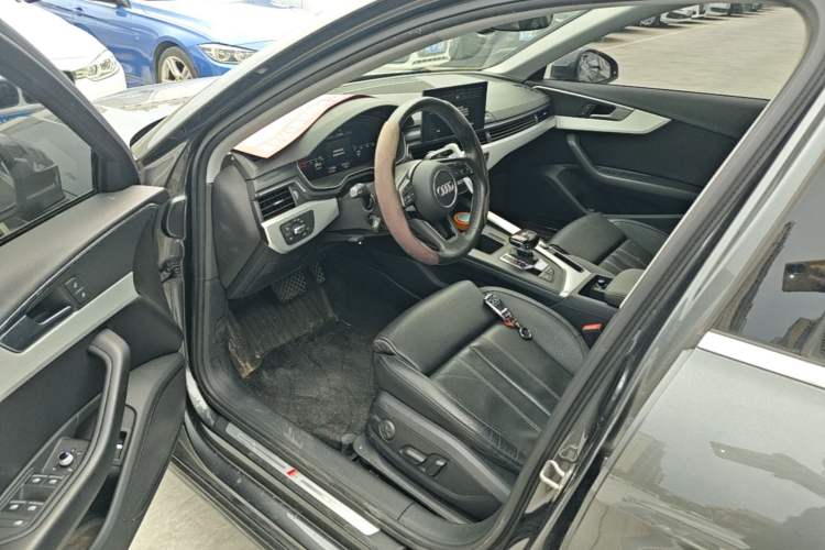 Used Audi A4L 2020 40 TFSI Luxury Dynamic Model Left Front Seat