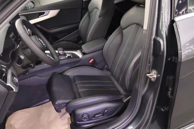 Used Audi A4L 2020 40 TFSI quattro Luxury Dynamic Model Left Front Seat
