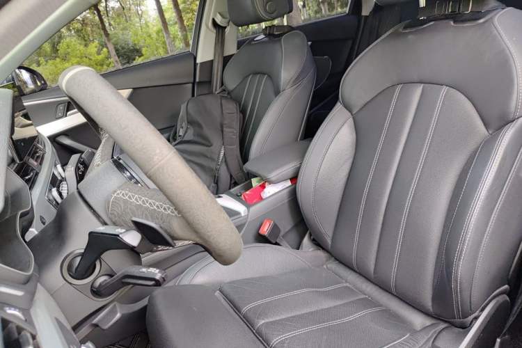 Used Audi A4L 2020 40 TFSI Luxury Dynamic Model Left Front Seat