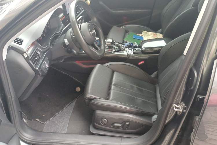 Used Audi A4L 2020 40 TFSI Fashion Dynamic Model Left Front Seat