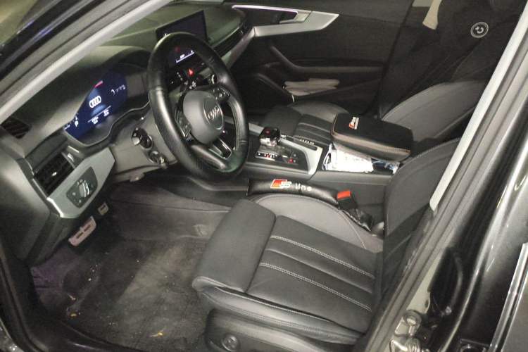 Used Audi A4L 2020 40 TFSI Luxury Dynamic Model Left Front Seat