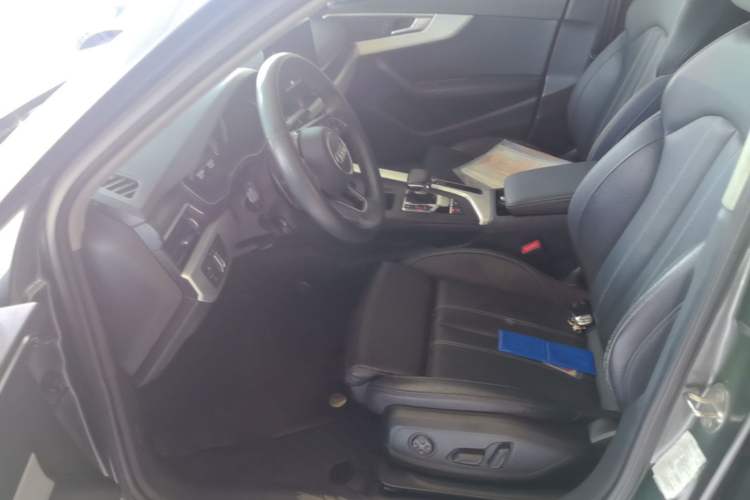 Used Audi A4L 2020 40 TFSI Luxury Dynamic Model Left Front Seat