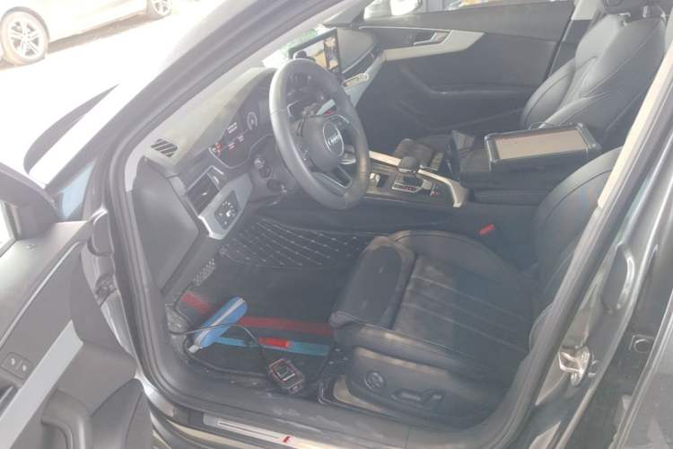 Used Audi A4L 2020 40 TFSI Fashion Dynamic Model Left Front Seat
