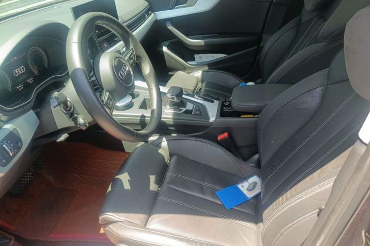 Used Audi A4L 2020 40 TFSI Fashion Dynamic Model Left Front Seat