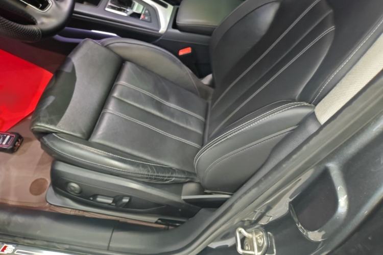 Used Audi A4L 2020 40 TFSI Fashion Dynamic Model Left Front Seat