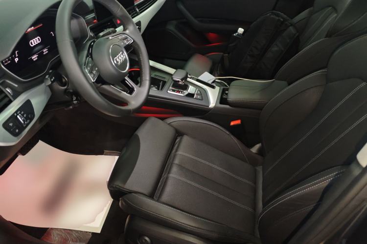 Used Audi A4L 2020 40 TFSI Fashion Dynamic Model Left Front Seat
