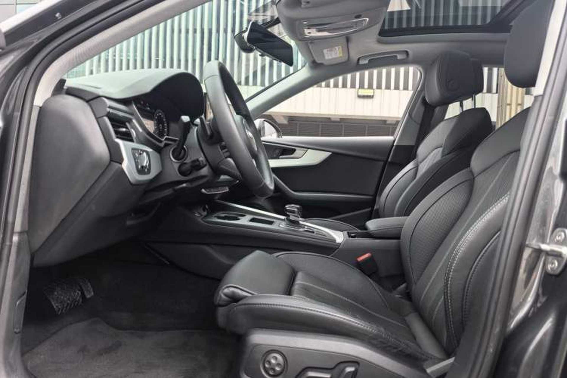 Used Audi A4L 2020 40 TFSI Fashion Dynamic Model Left Front Seat