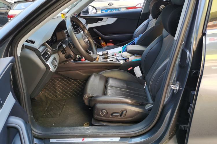 Used Audi A4L 2020 40 TFSI Fashion Dynamic Model Left Front Seat