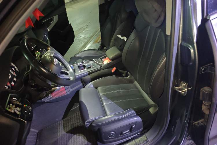Used Audi A4L 2020 40 TFSI Fashion Dynamic Model Left Front Seat