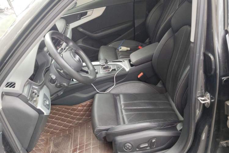 Used Audi A4L 2020 40 TFSI Fashion Dynamic Model Left Front Seat