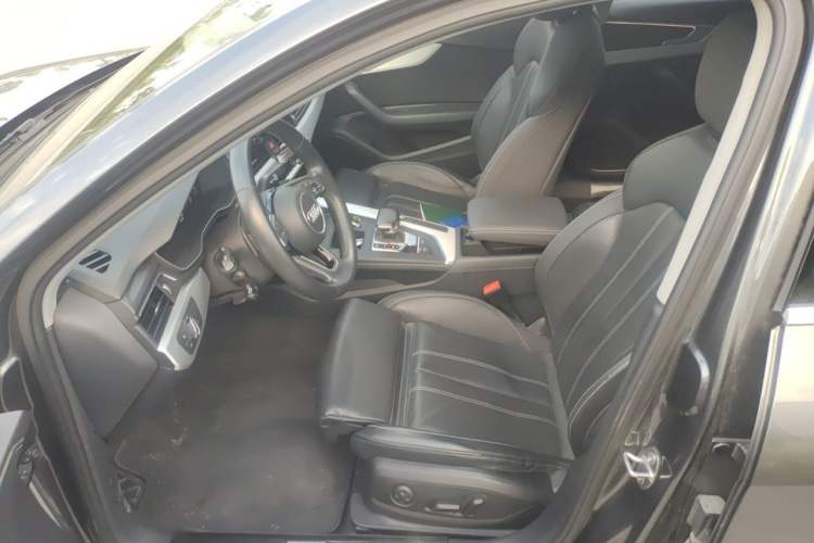 Used Audi A4L 2020 40 TFSI Luxury Dynamic Model Left Front Seat