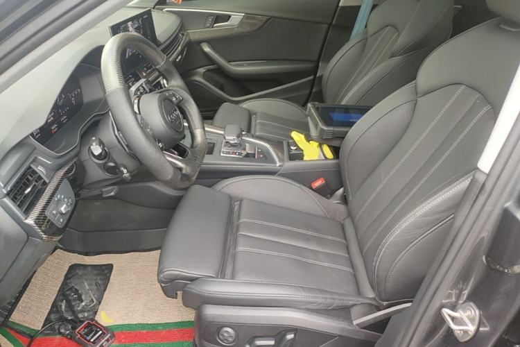Used Audi A4L 2020 40 TFSI Luxury Dynamic Model Left Front Seat