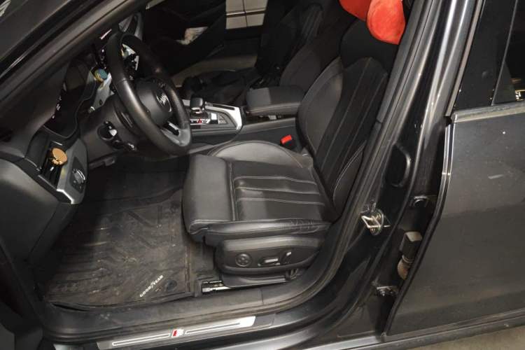 Used Audi A4L 2020 40 TFSI Fashion Dynamic Model Left Front Seat