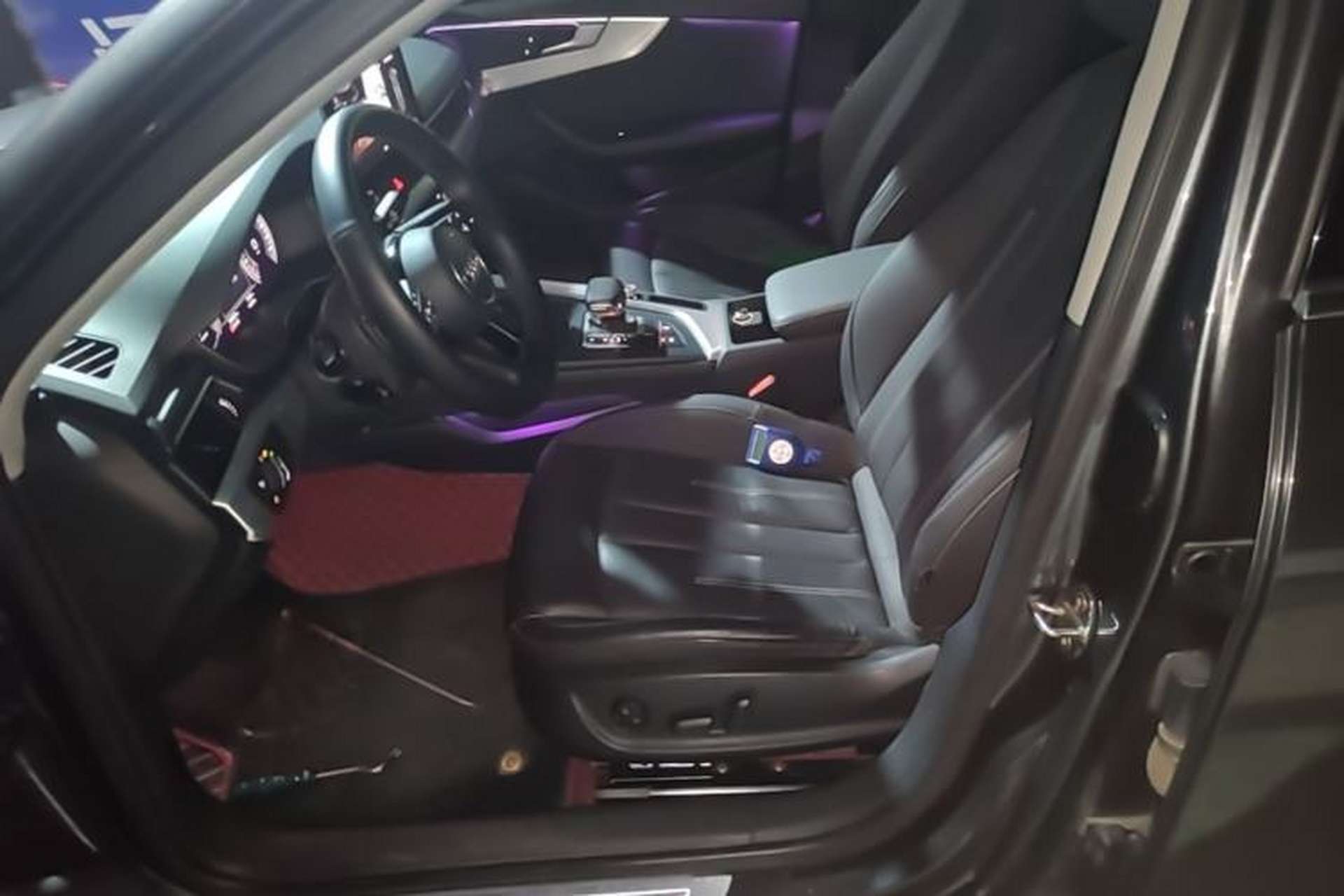 Used Audi A4L 2020 40 TFSI Luxury Prestige Edition Left Front Seat