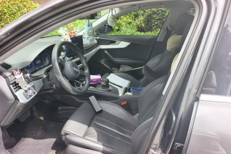 Used Audi A4L 2020 40 TFSI Fashion Dynamic Model Left Front Seat