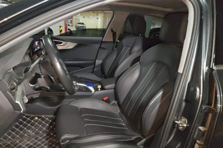 Used Audi A4L 2020 40 TFSI Luxury Dynamic Model Left Front Seat