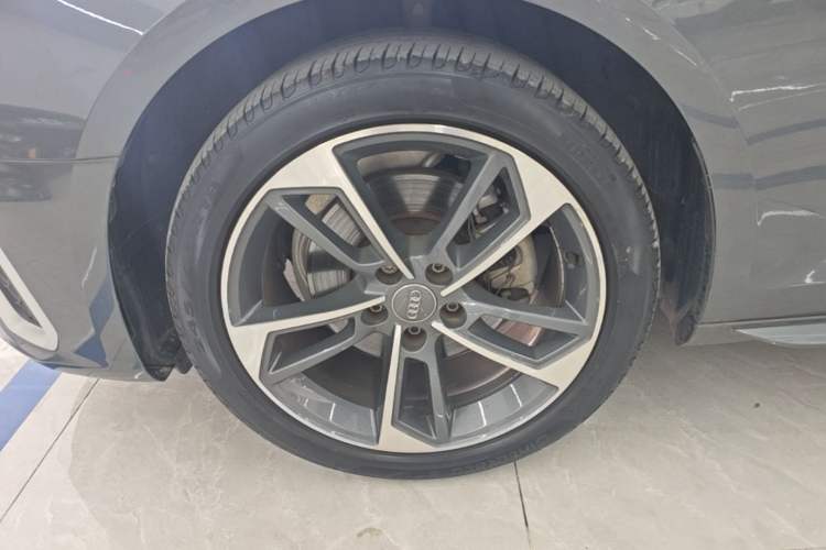 Used Audi A4L 2020 40 TFSI Fashion Dynamic Model Left Front Wheel Hub