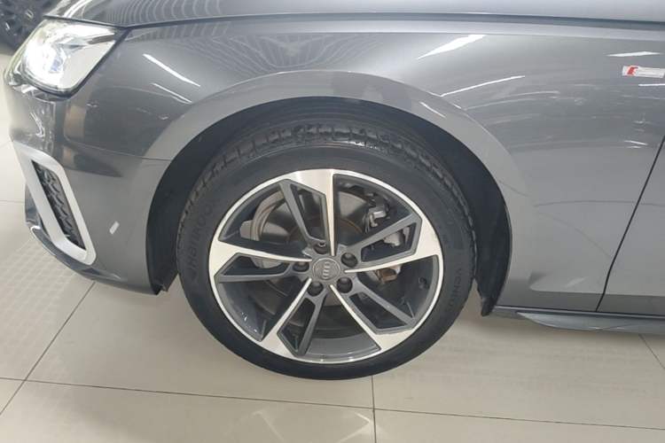 Used Audi A4L 2020 40 TFSI Fashion Dynamic Model Left Front Wheel Hub