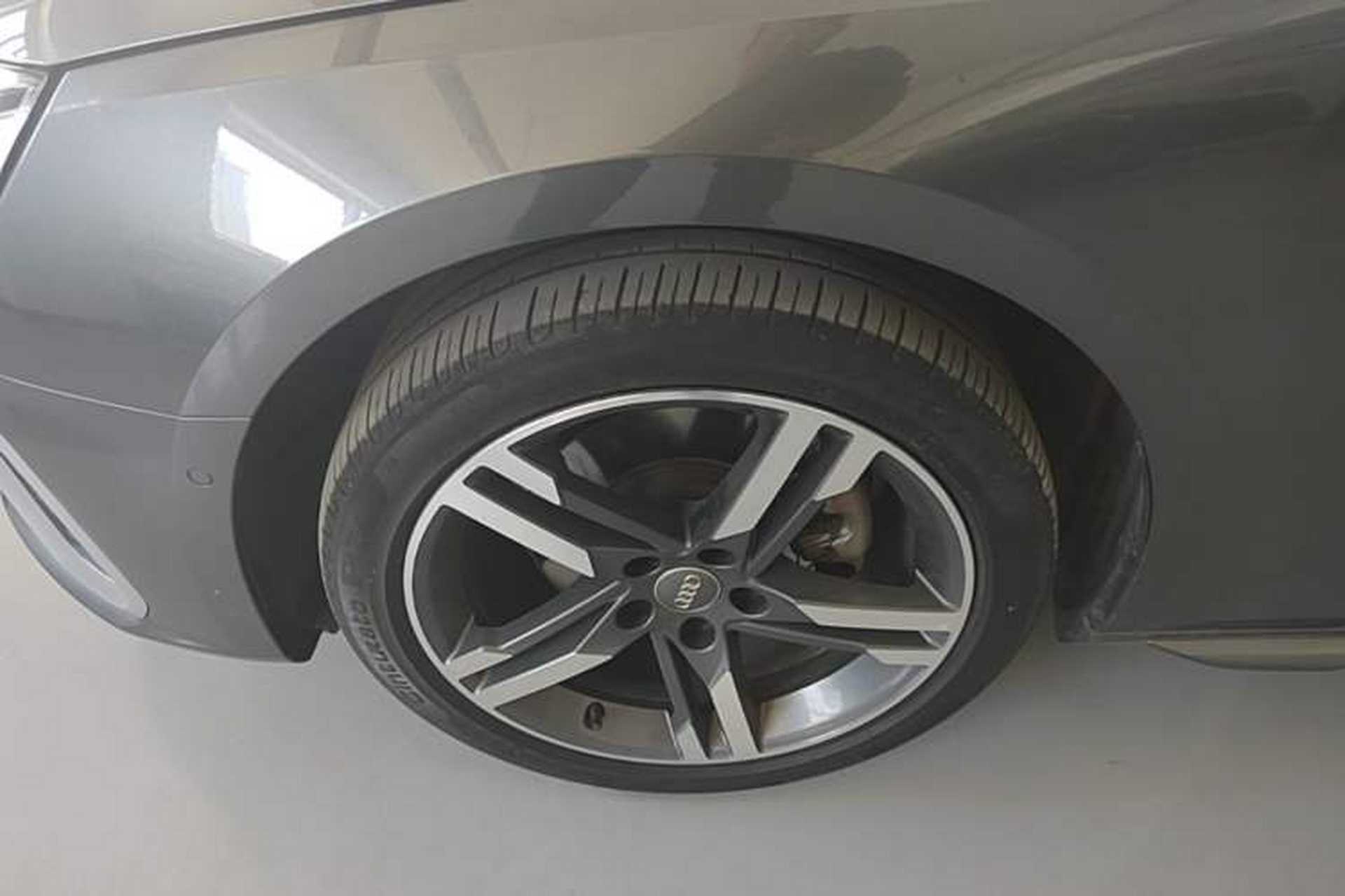 Used Audi A4L 2020 40 TFSI Luxury Dynamic Model Left Front Wheel Hub