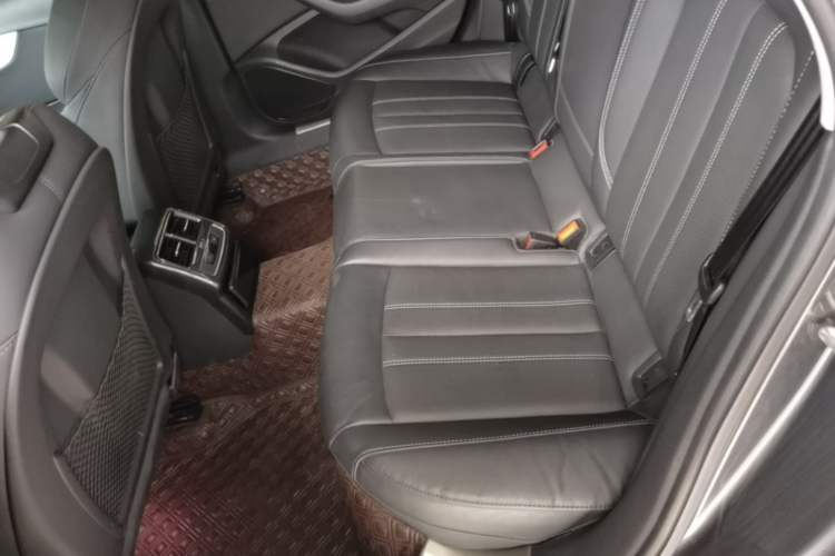 Used Audi A4L 2020 40 TFSI Luxury Dynamic Model Left Rear Seat