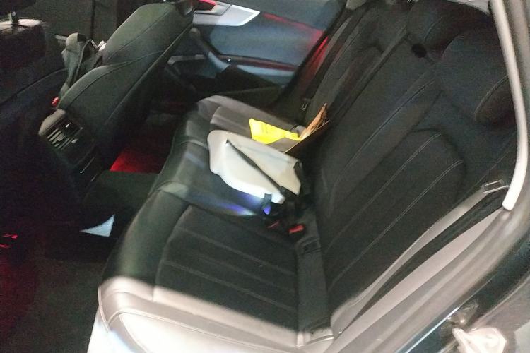 Used Audi A4L 2020 40 TFSI Fashion Dynamic Model Left Rear Seat