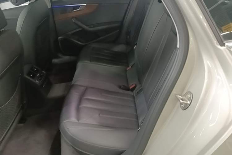 Used Audi A4L 2020 40 TFSI Luxury Prestige Edition Left Rear Seat