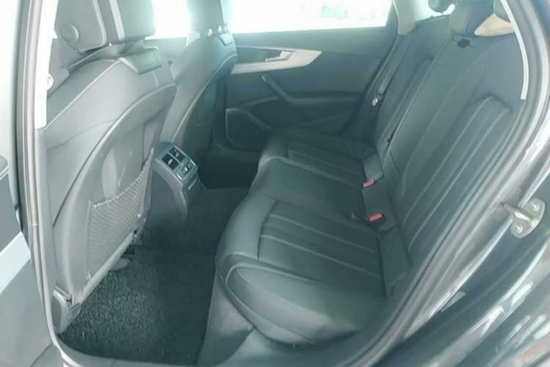 Used Audi A4L 2020 40 TFSI quattro Luxury Dynamic Model Left Rear Seat