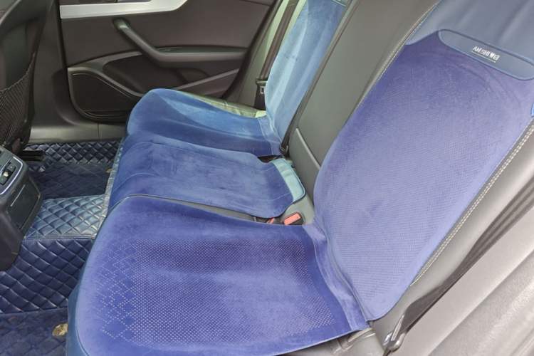 Used Audi A4L 2020 40 TFSI quattro Luxury Dynamic Model Left Rear Seat