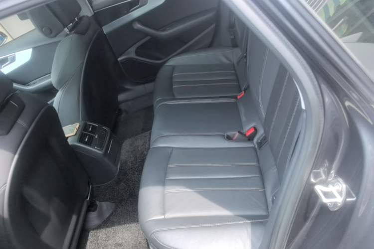 Used Audi A4L 2020 40 TFSI Fashion Dynamic Model Left Rear Seat