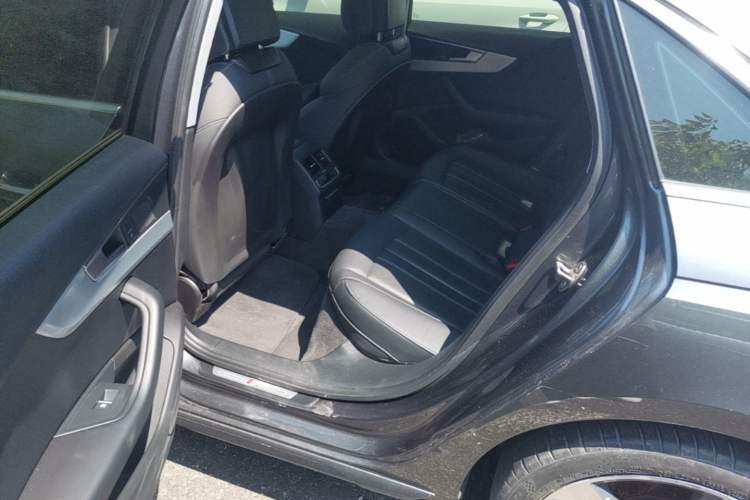 Used Audi A4L 2020 40 TFSI Fashion Dynamic Model Left Rear Seat