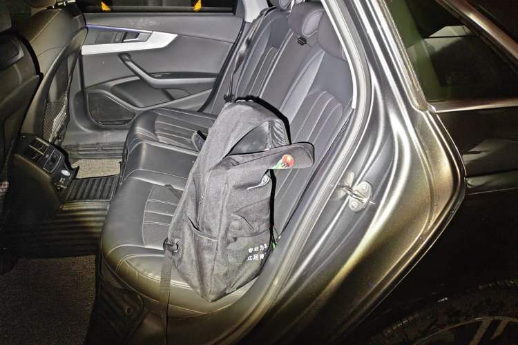 Used Audi A4L 2020 40 TFSI quattro Luxury Dynamic Model Left Rear Seat