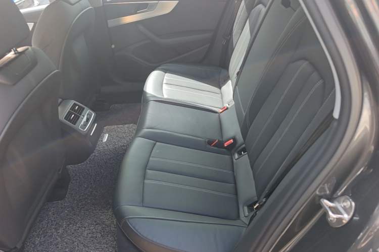 Used Audi A4L 2020 40 TFSI Fashion Dynamic Model Left Rear Seat