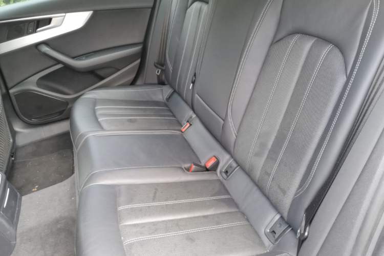 Used Audi A4L 2020 40 TFSI Luxury Dynamic Model Left Rear Seat