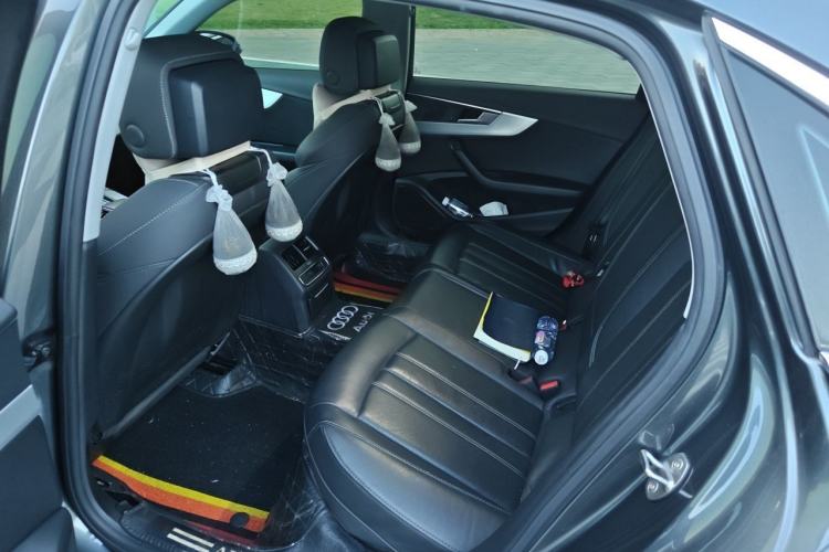 Used Audi A4L 2020 40 TFSI Fashion Dynamic Model Left Rear Seat