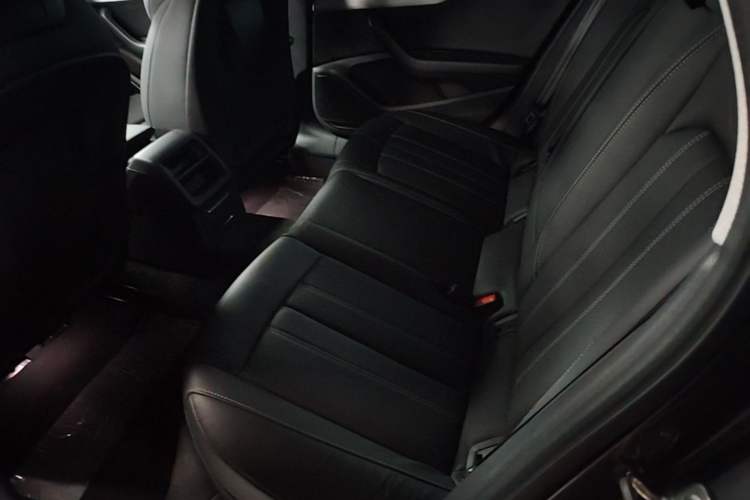 Used Audi A4L 2020 40 TFSI Fashion Dynamic Model Left Rear Seat