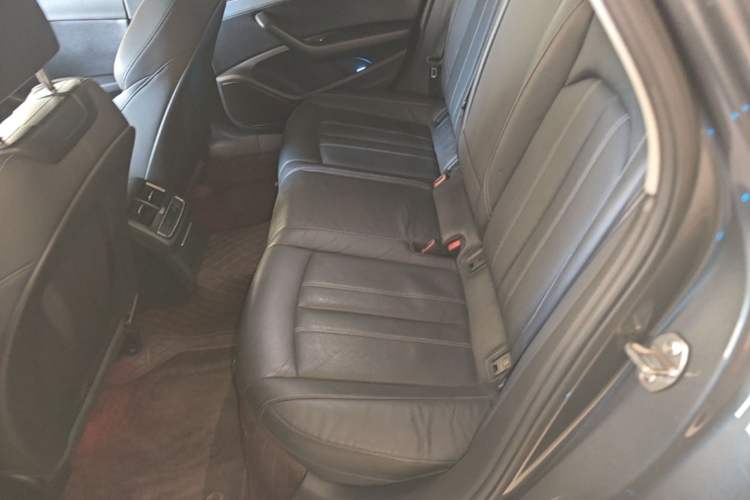 Used Audi A4L 2020 40 TFSI Fashion Dynamic Model Left Rear Seat