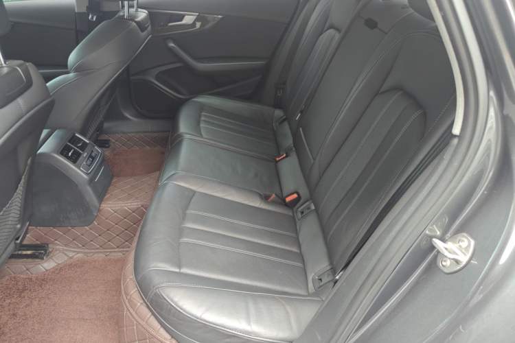Used Audi A4L 2020 40 TFSI Luxury Dynamic Model Left Rear Seat
