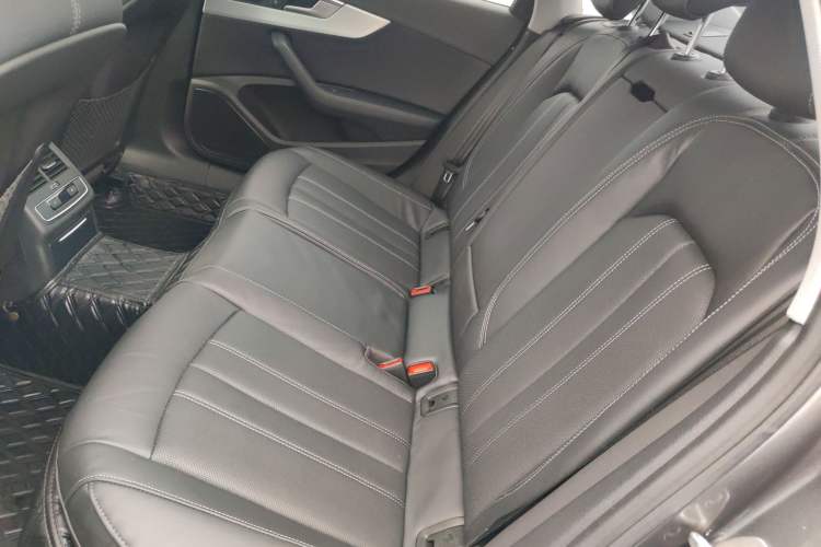 Used Audi A4L 2020 40 TFSI Luxury Dynamic Model Left Rear Seat