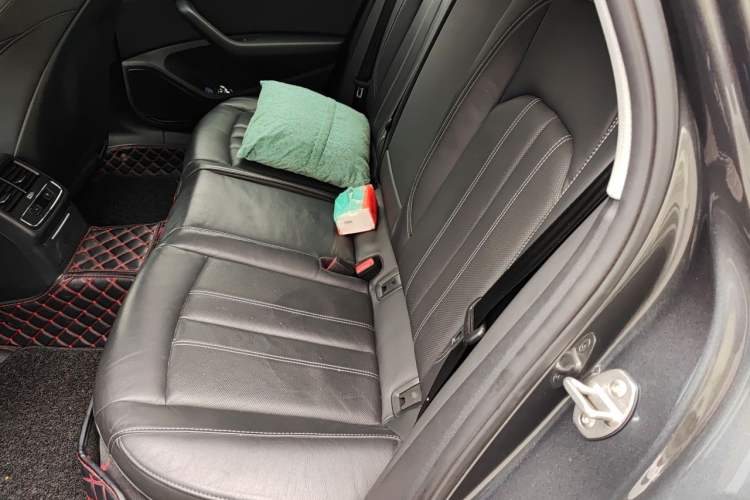 Used Audi A4L 2020 40 TFSI Fashion Dynamic Model Left Rear Seat