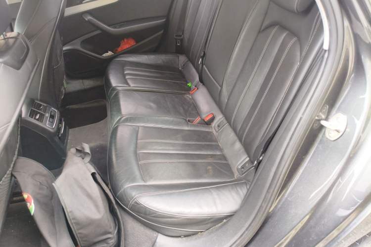 Used Audi A4L 2020 40 TFSI Luxury Dynamic Model Left Rear Seat