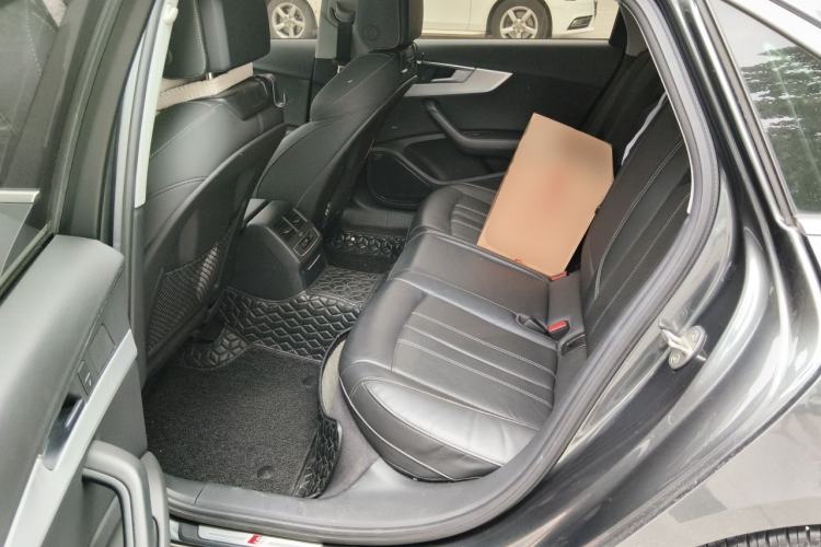 Used Audi A4L 2020 40 TFSI Luxury Dynamic Model Left Rear Seat