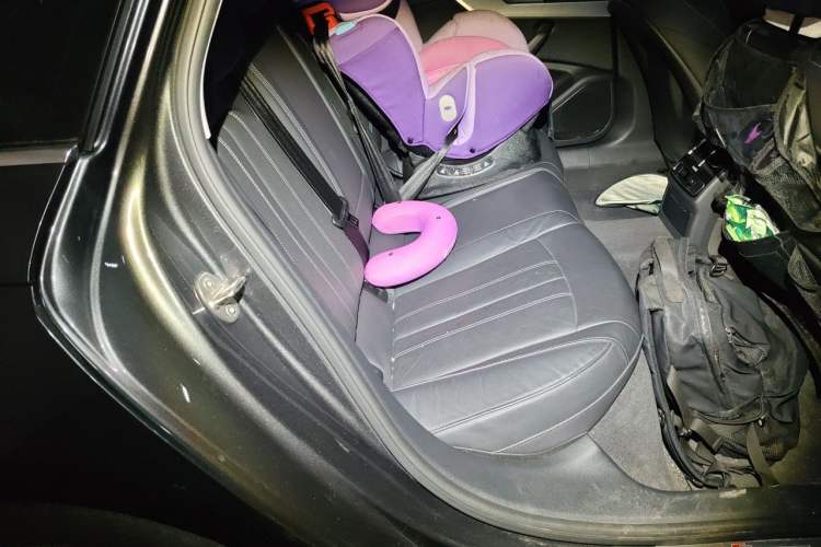 Used Audi A4L 2020 40 TFSI Fashionable and Elegant Model Left Rear Seat