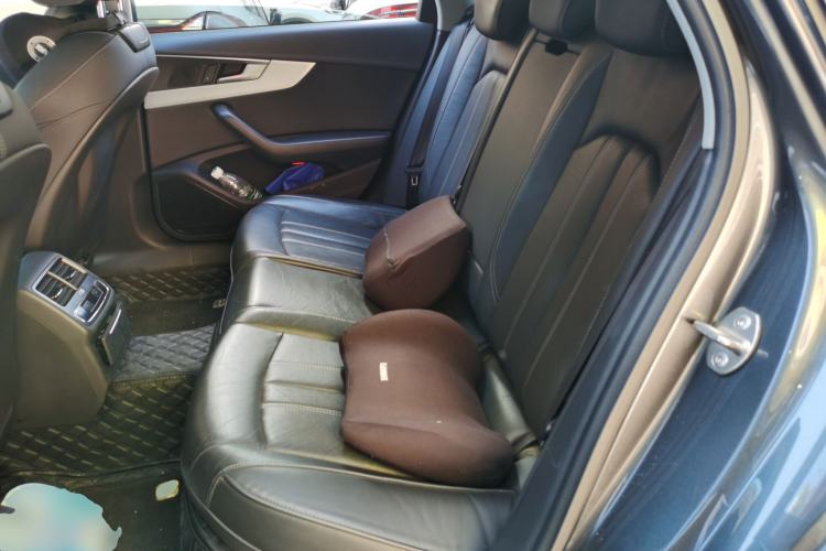 Used Audi A4L 2020 40 TFSI Fashion Dynamic Model Left Rear Seat