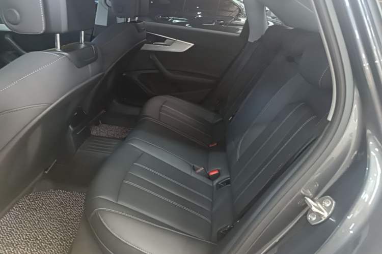 Used Audi A4L 2020 40 TFSI Fashion Dynamic Model Left Rear Seat