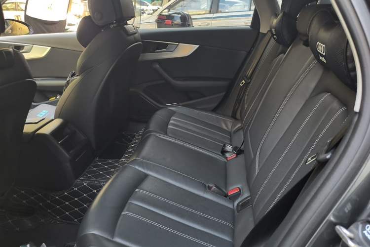 Used Audi A4L 2020 40 TFSI Fashion Dynamic Model Left Rear Seat