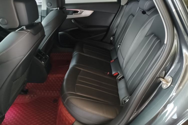 Used Audi A4L 2020 40 TFSI quattro Luxury Dynamic Model Left Rear Seat