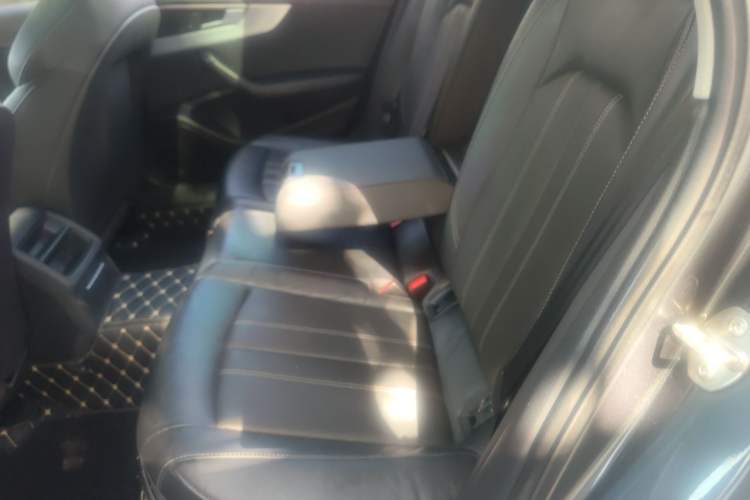 Used Audi A4L 2020 40 TFSI Fashion Dynamic Model Left Rear Seat