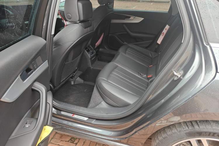 Used Audi A4L 2020 40 TFSI Luxury Dynamic Model Left Rear Seat