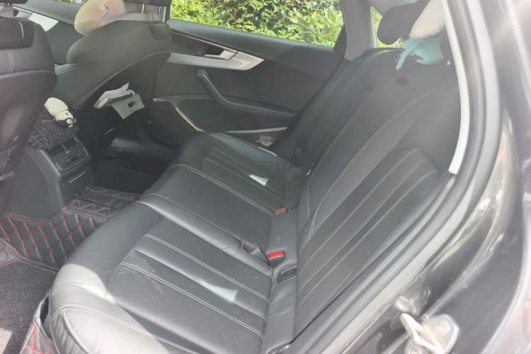 Used Audi A4L 2020 40 TFSI Fashion Dynamic Model Left Rear Seat